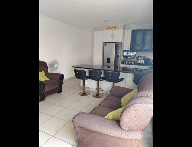 2.5 BEDROOM HOUSE FOR SALE IN MEREWENT